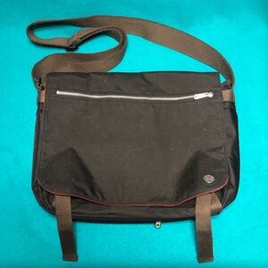 Token Black Fabric Computer Bag with Red Lining